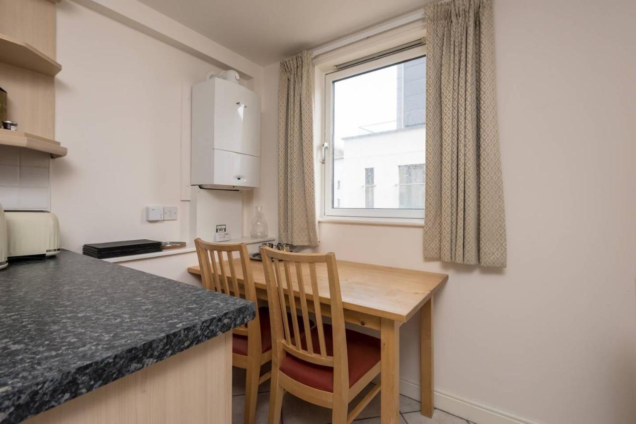 Joivy Old Town Apartment With Parking Close To Royal Mile Εδιμβούργο Εξωτερικό φωτογραφία